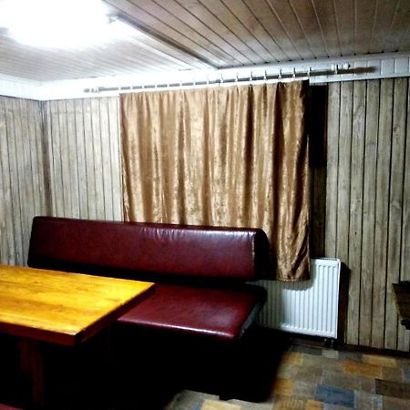 Hotel Restaurant Complex Boyarskiy Dvor Boyarka Exteriör bild